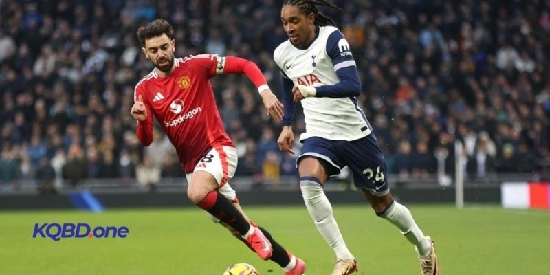 Đánh giá phong độ các bên trước giờ bóng lăn